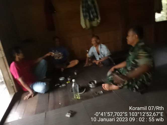 Silaturahmi Sekaligus Sosialisasi Bahaya Banjir Bersama Kopda Sudarwis