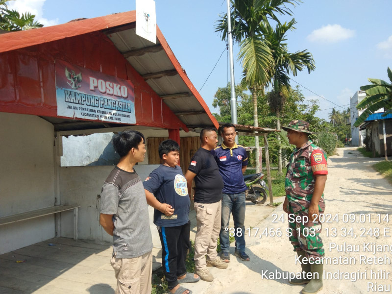Dengan Sinergitas yang Kuat, Babinsa Serka Ferry Barus Rutin Laksanakan Komsos Bersama Masyarakat