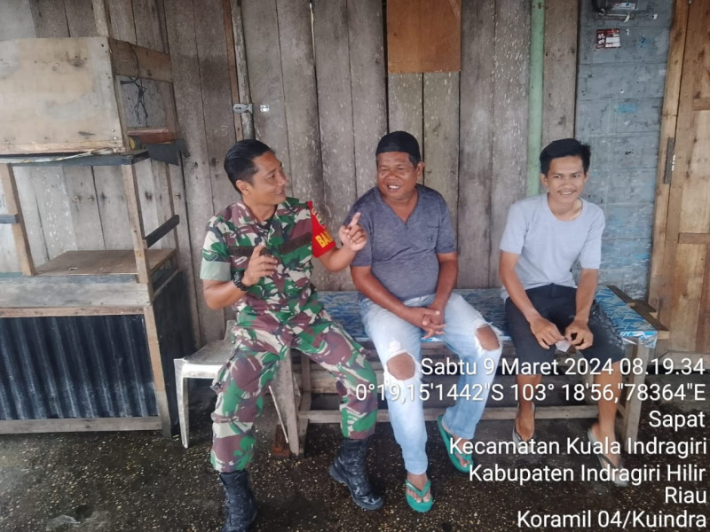 Ciptakan Masyarakat Madani Bersama Babinsa Koramil 04/Kuindra Melalui Komsos