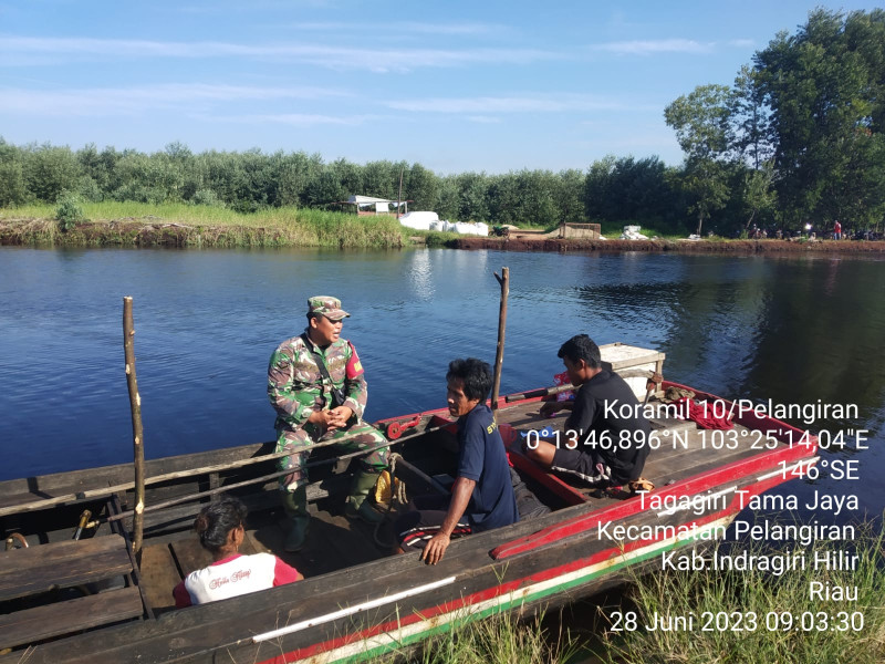 Koramil 10/Pelangiran Saling Bahu Membahu dan Menjaga Kenyamanan Antar Sesama