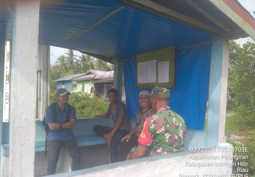 Koramil 10/Pelangiran Terus Tingkatkan Keamanan dan Mengetahui Situasi Perkembangan Wilayah Binaan