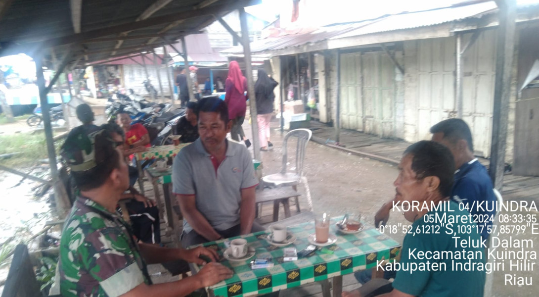 Wujudkan Kepedulian Masyarakat, Babinsa Koramil 04/Kuindra Tanamkan Jiwa Patriot