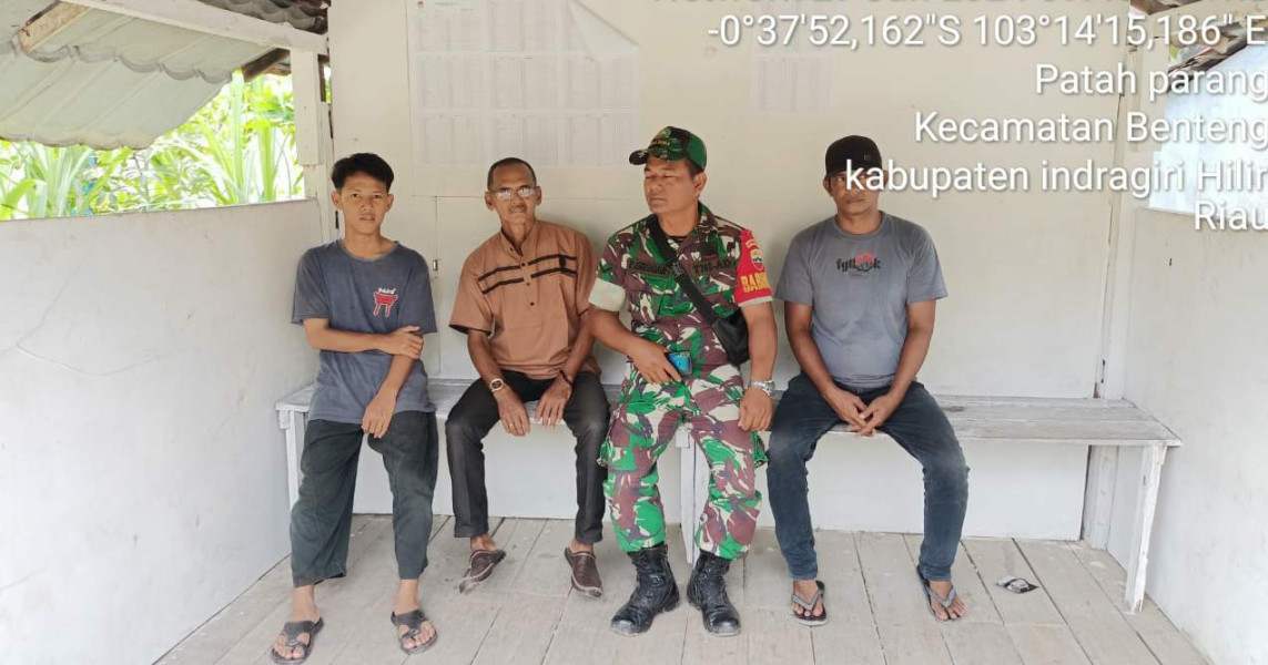 Babinsa Patah Parang Pantau Situasi Terkini di Desa Jepang Pemilu