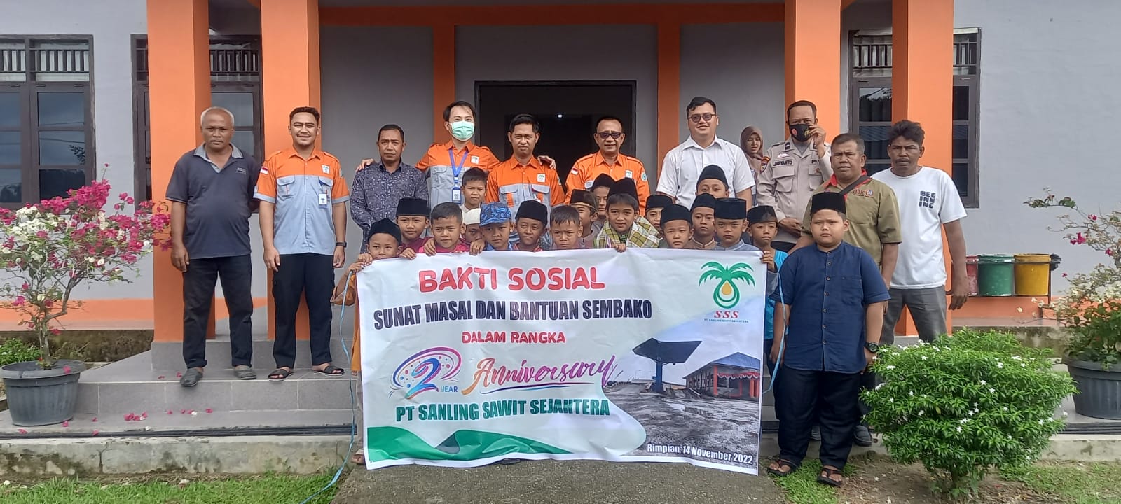 Sambut Hut Ke 2, PKS PT SSS Inhu Gelar Bakti Sosial
