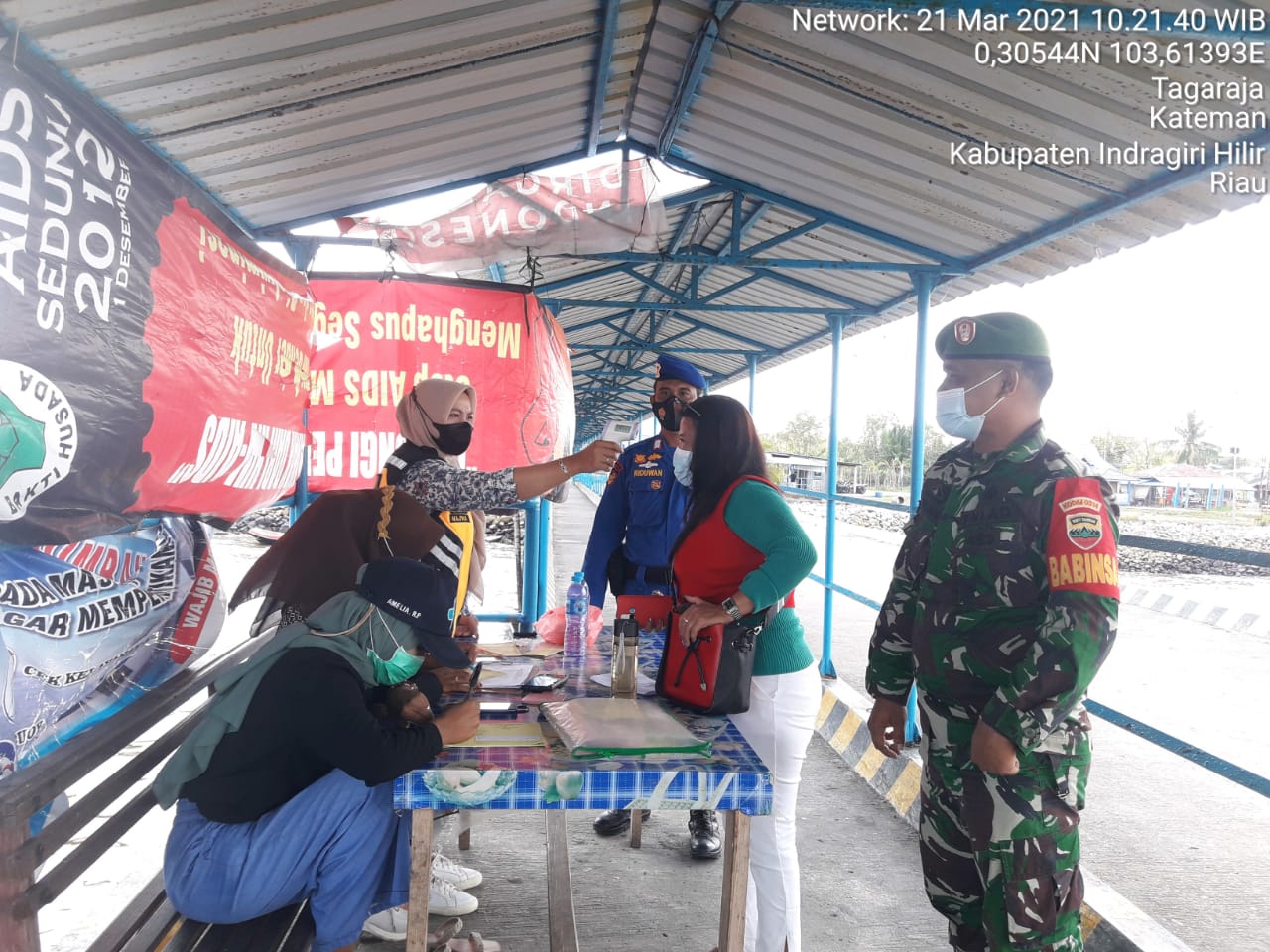 Ini yang Dilakukan Babinsa Koramil 06/Kateman di Pelabuhan Syahbandar Guntung...