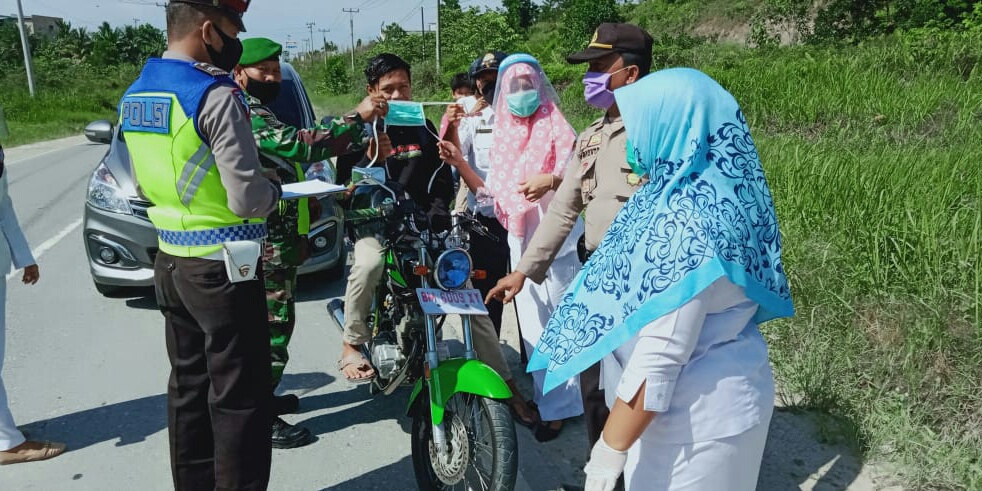 Aparat Gabungan Terus Melakukan  Penegakan Guna Mencegah Penyebaran Covid-19