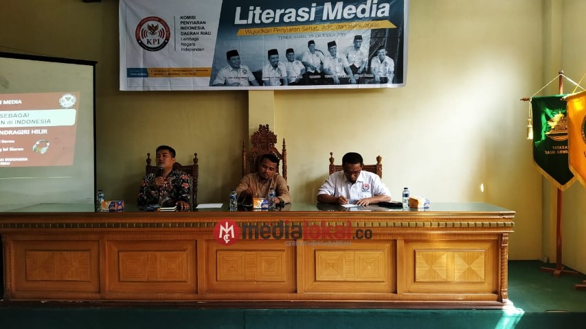 LPPM Unisi Bersama KPI Riau Menggelar Workshop Literasi Media