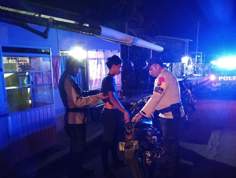 Patroli Malam Polsek Kempas, Cegah Aksi Kriminalitas selama Pilkada