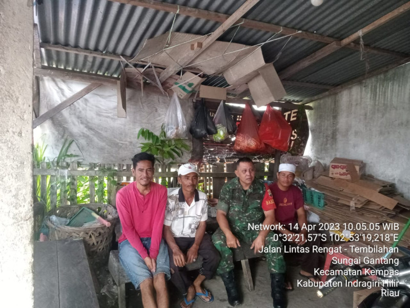 Babinsa Koramil 03/Tpl Komsos Dengan Tomas dan Toga Di Wilayah Binaan