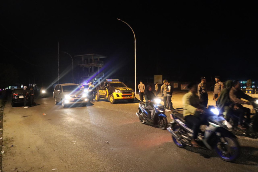 Kapolres Inhu Kembali Pimpin Apel dan Patroli Gabungan, Rengat Aman dari C3