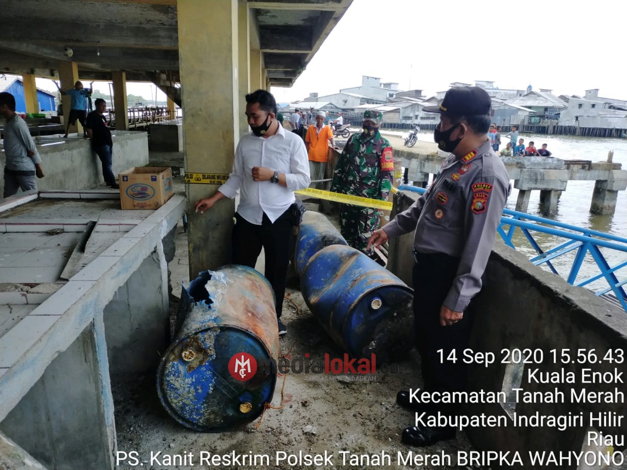 Tambal Drum dengan Lem Bakar, Dermaga Apung Pelabuhan Kuala Enok Inhil Meledak