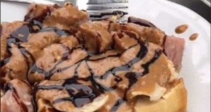 Sepi Pada Awalnya, Kini Siomay Babi Koh Heri Diburu Pembeli Sepi Pada Awalnya, Kini Siomay Babi Koh Heri Diburu Pembeli