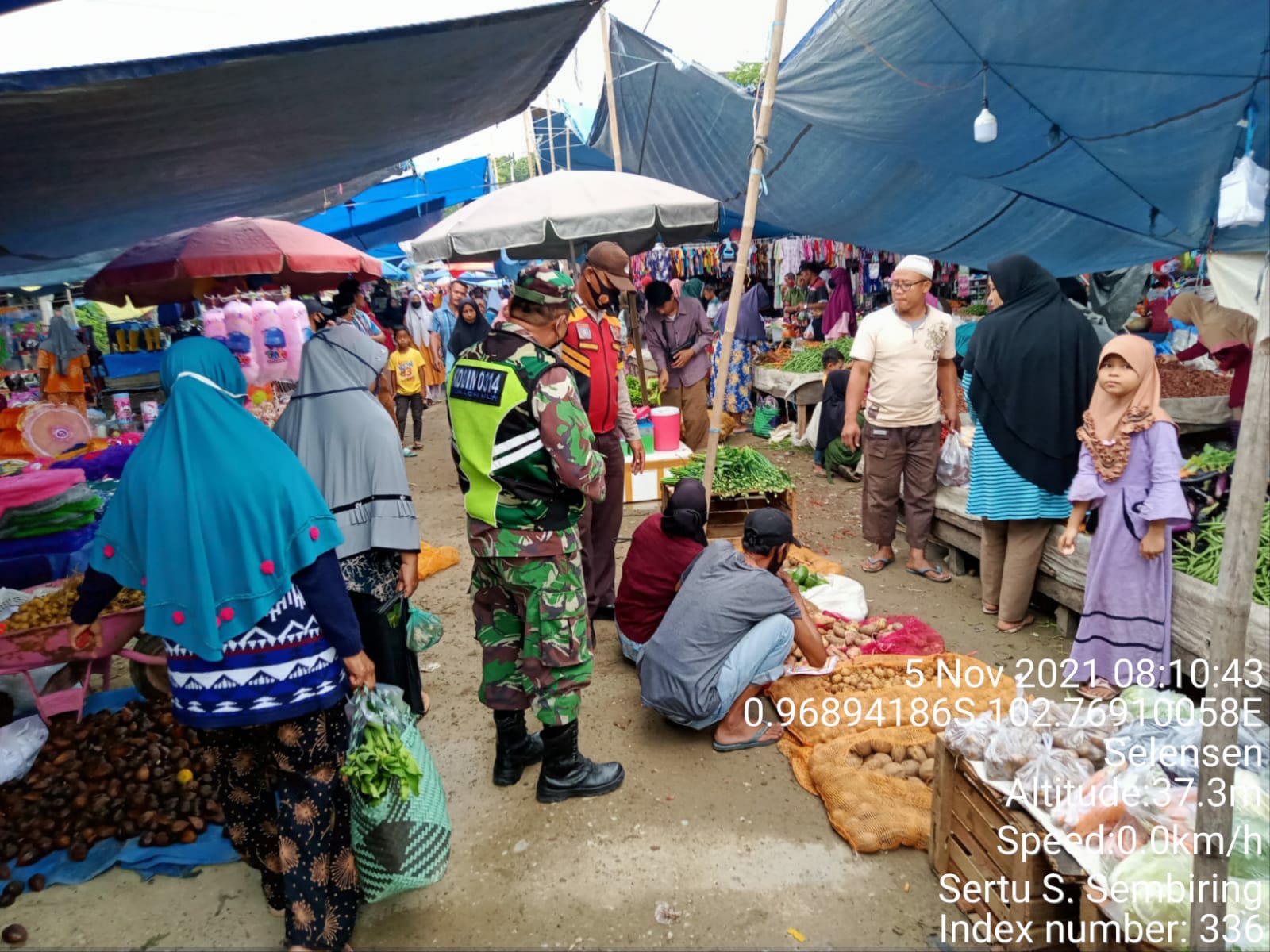 Himbaun Protkes di Pasar Tradisional Terus Diberikan Koramil 09/Kemuning