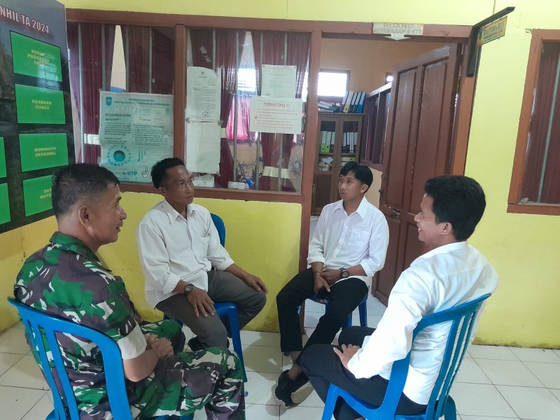 Pengawasan SDM: Babinsa Pelda Nofiandi Tingkatkan Kualitas Sumber Daya Manusia
