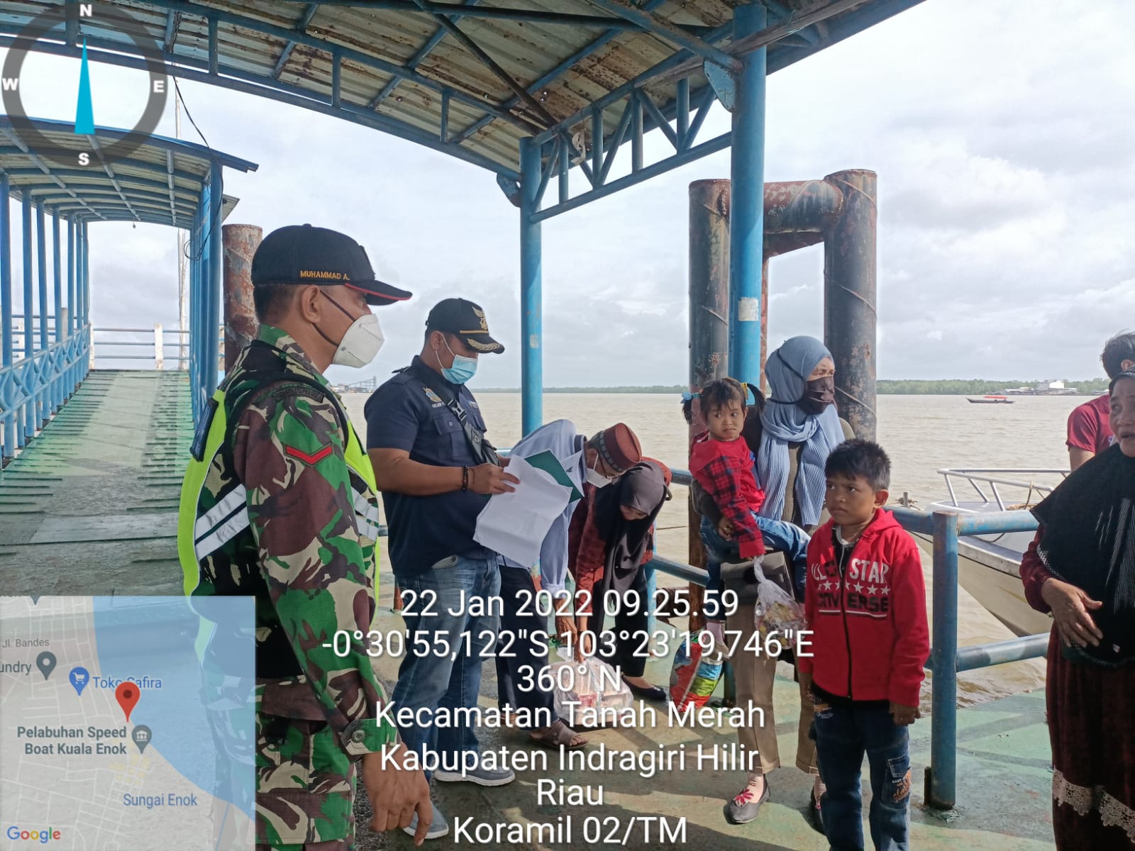 Penegakan Protokol Kesehatan di Pelabuhan Jadi Rutinitas Koramil 02/Tanah Merah