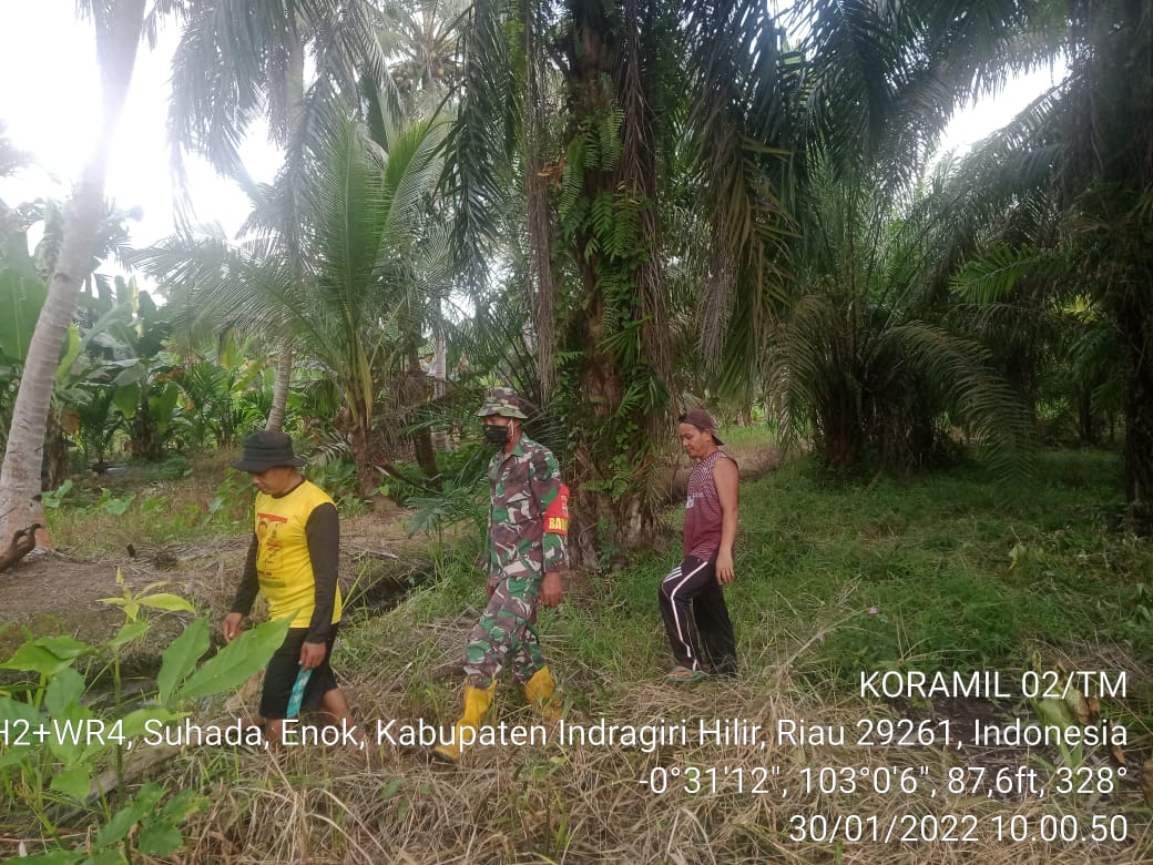 Serda Darno Cegah Kebakaran Hutan dan Lahan di Parit Setia Kawan