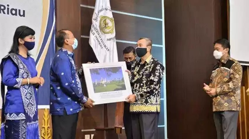 Gantikan Thomas Ipoeng, Widi Widayat Resmi Jabat Kepala BPK RI Perwakilan Riau