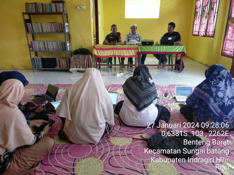 Babinsa Koramil 07/Reteh Ikuti Rapat Sosialisasi Berbasis Komputerisasi