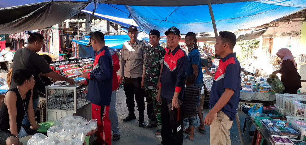 Babinsa Koramil 09/Kmg Lakukan Penertiban dan Pemantauan Harga Sembako Selama Ramadhan