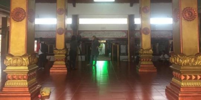 4 Tiang Emas Masjid Al Alam yang Berdiri Sejak Zaman Portugis di Jakarta