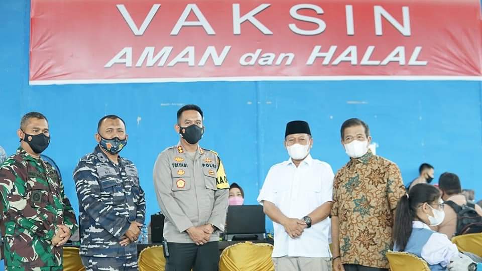Plt Wali Kota Bersama Forkopimda Tanjungbalai Tinjau Vaksinasi Massal Bagi Pelajar