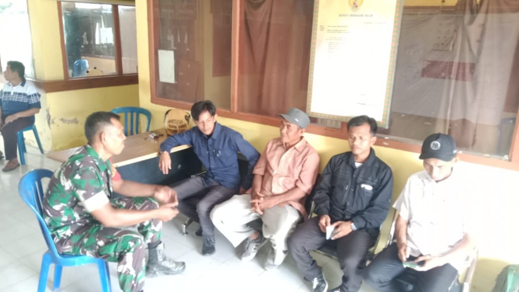 Babinsa Koramil 07/Reteh Perkuat Rasa Persaudaraan Berma Warga Binaan Melalui Komsos