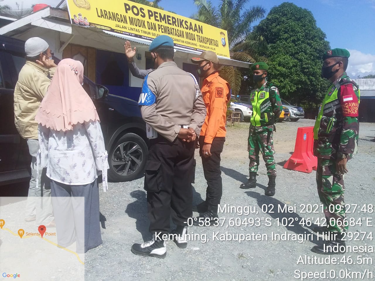 Mau ke Inhil ? TNI dan Polri Perketat Penjagaan di Pintu Masuk di Kemuning