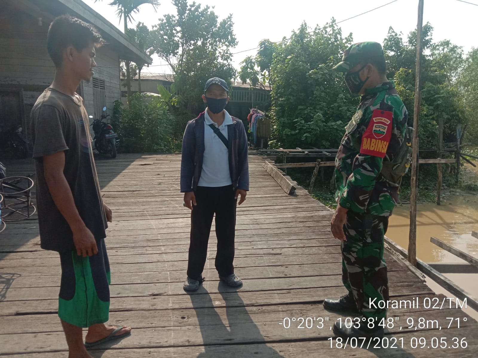 Pererat Silahturrahmi, Sertu Syamsir Rutin Lakukan Komsos