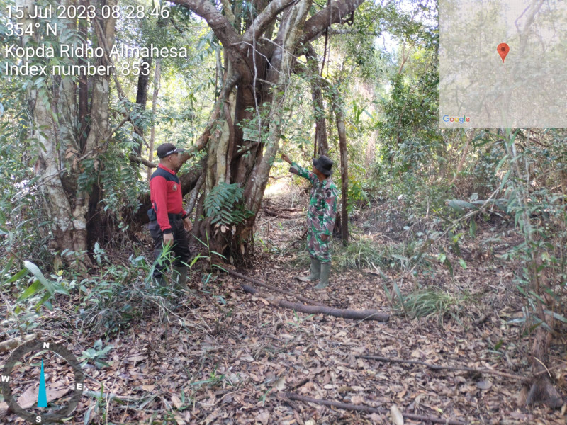 Bhabinsa 05/Gas Kopda Ridho Almahesa Gencar Laksanakan Patroli Hutan Dan Lahan Perkebunan Yang Rawan Titik Api