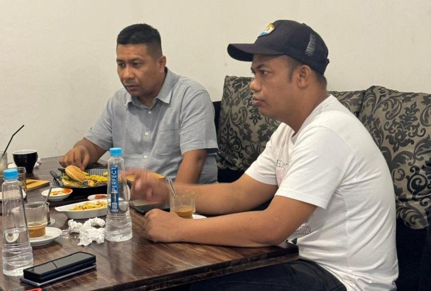 Dua Elite Fenominal Asal Inhu Lakukan Pertemuan Gelap, Berikut Faktanya ....