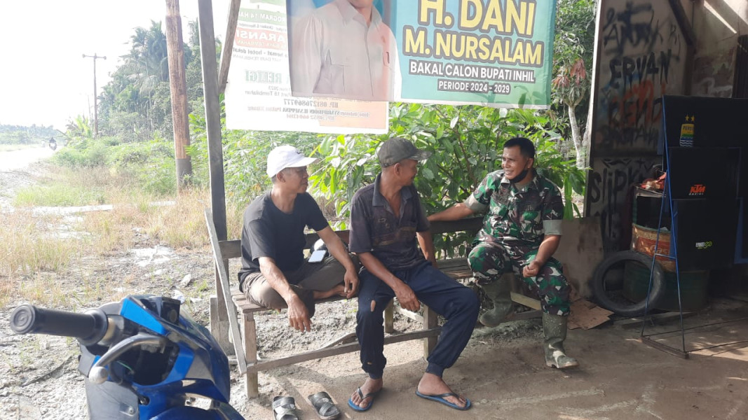 Koramil 07/Reteh Jalankan Komsos Guna Wujudkan Kekompakan dan Kebersamaan