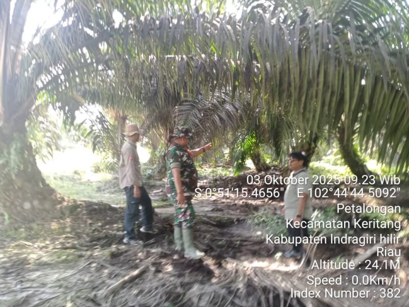 Patroli Tapal Batas Koramil 09/Kemuning: Meningkatkan Kesadaran dan Partisipasi Masyarakat