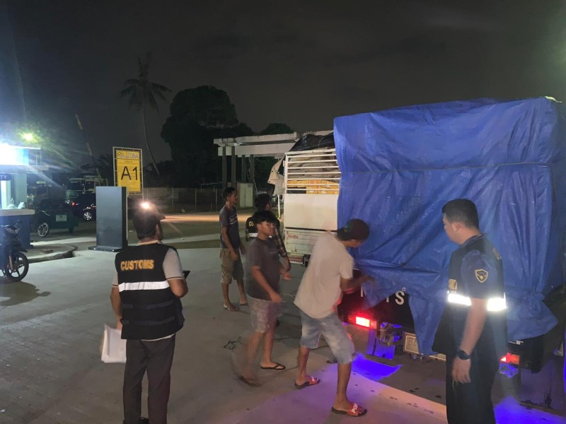 Tingkatkan Pengawasan, Bea Cukai Tanjungpinang dan TNI AD Gelar Razia di Pelabuhan Tanjung Uban