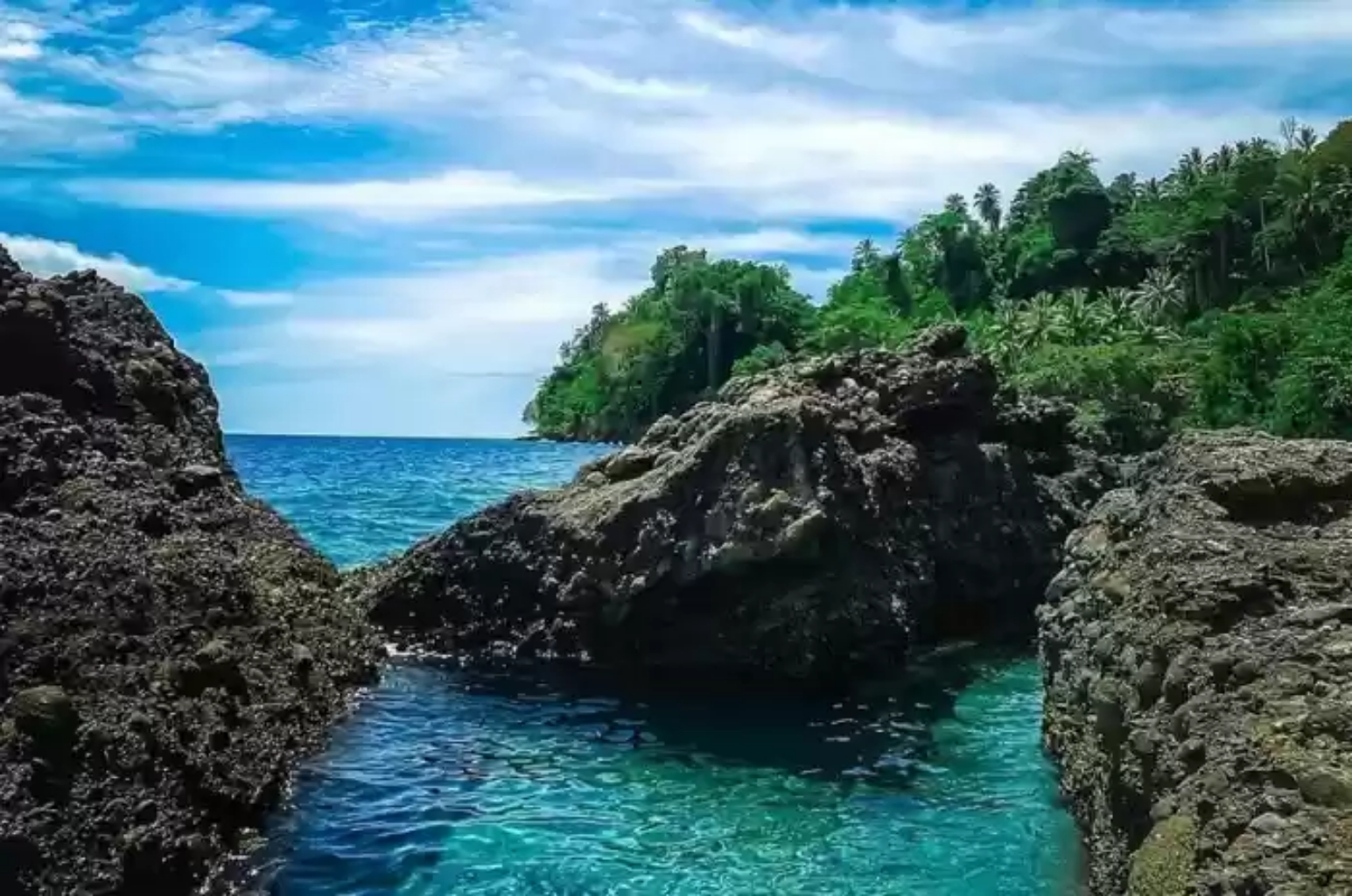 Garis Pantai Luas, Wisata Bahari Jadi Destinasi Unggulan Donggala