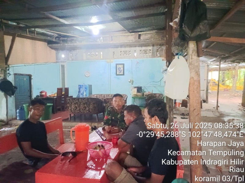 Babinsa Koramil 03/Tpl Menghimbau Pemuda untuk Menyebarluaskan Larangan Membakar Hutan dan Lahan