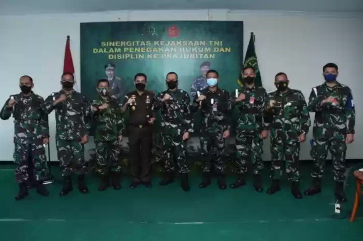 Sinergitas Kejaksaan dan TNI Optimalkan Penegakkan Hukum dan Disiplin Prajurit