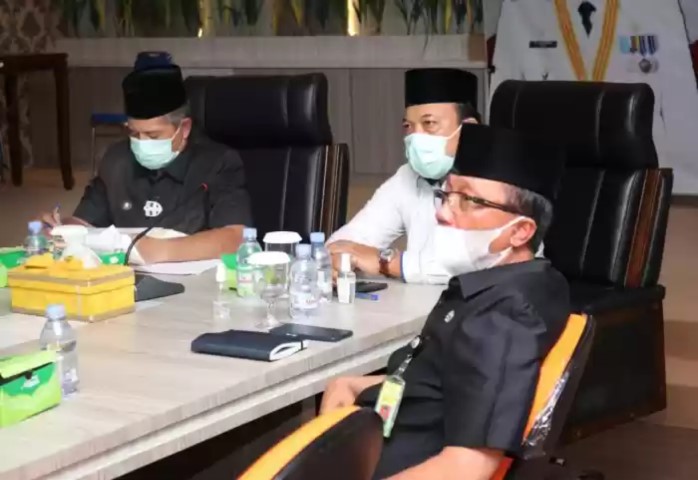 DPRD Gelar Rapat Paripurna, Tetapkan Alfedri - Husni Paslon Bupati - Wakil Bupati Terpilih