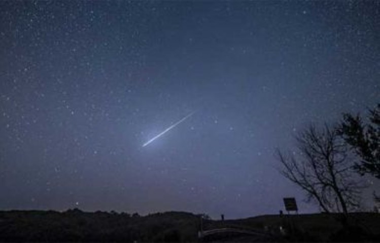 Hujan Meteor Pertama di Tahun 2020 Bakal Terjadi Besok, Siap Menunggu?