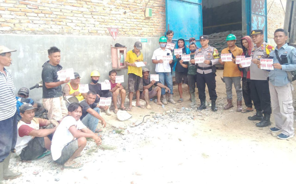 Kapolsek Rengat Barat Sosialisasikan Pemilu Damai Pada Karyawan dan Serikat Kerja