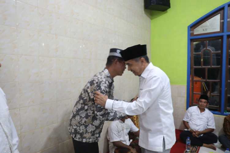 H. Ferryandi Hadiri Isra' Mi'raj di Desanya, Kades Pekantua Sampaikan Hal Ini...