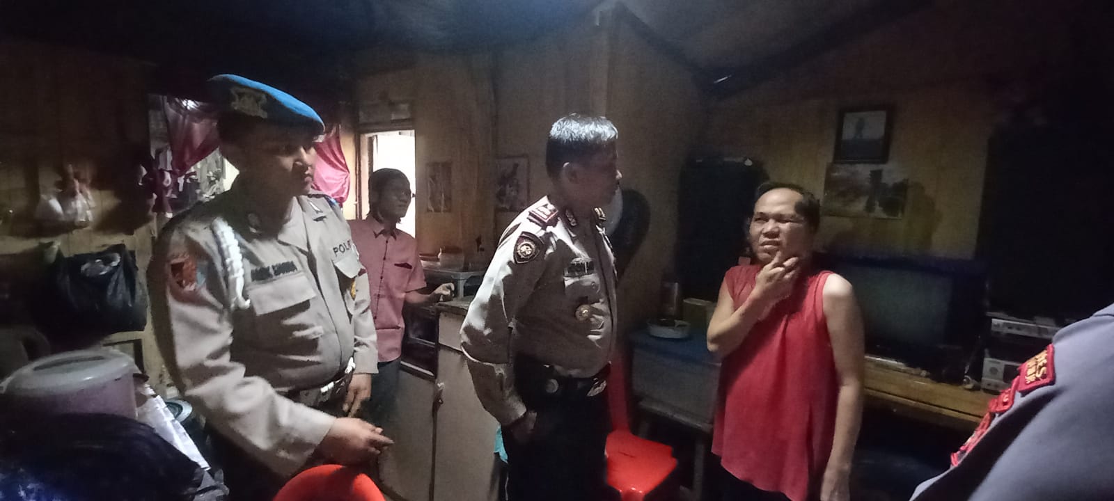 Polsek GAS Kunjungi Warga Kurang Mampu dan Terkena Penyakit Kangker