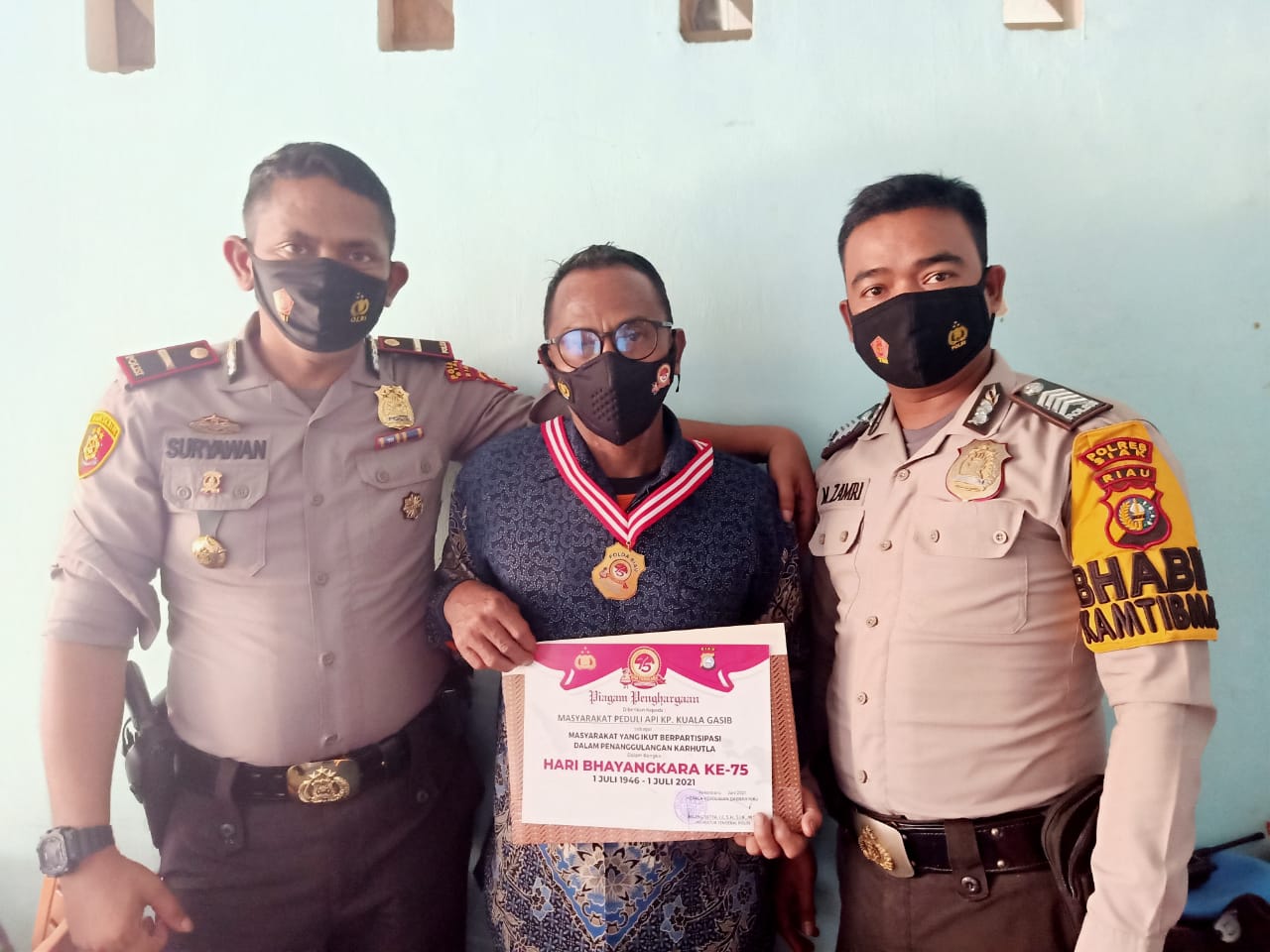 Suyono MPA Kuala Gasib Siak Raih Penghargaan dari Kapolda Riau