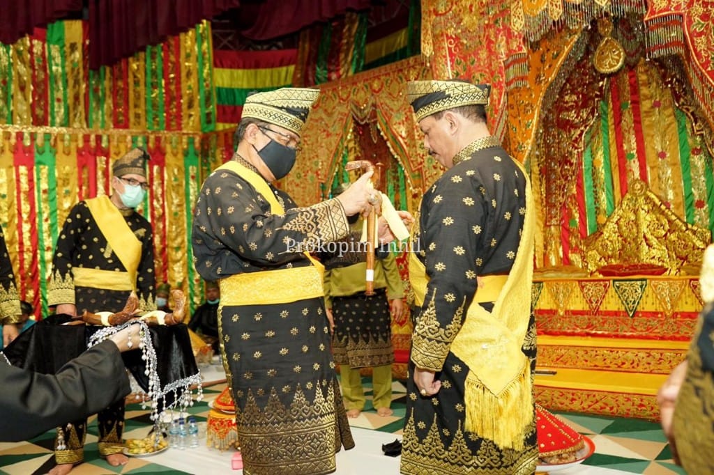 Hadiri Penabalan LAMR Inhil, Datuk Sri Setia Amanah Sebut Mulok Bisa Mengangkat Kebudayaan