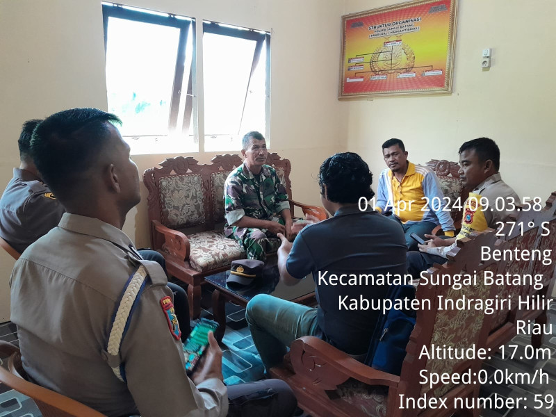 Koramil 07/Reteh Bersama Personil Polsek Sungai Batang Jalin Silaturahmi dan Sinergitas Yang Baik
