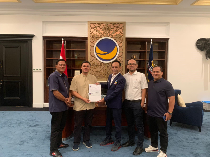 Bacalon Bupati Kuansing dan Rokan Hulu Terima Surat Dukungan NasDem