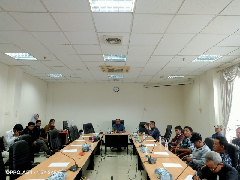 Ketua Komisi III DPRD Inhil Iwan Taruna Minta Jangan Terlalu Percaya kepada Oknum Biro  PLN