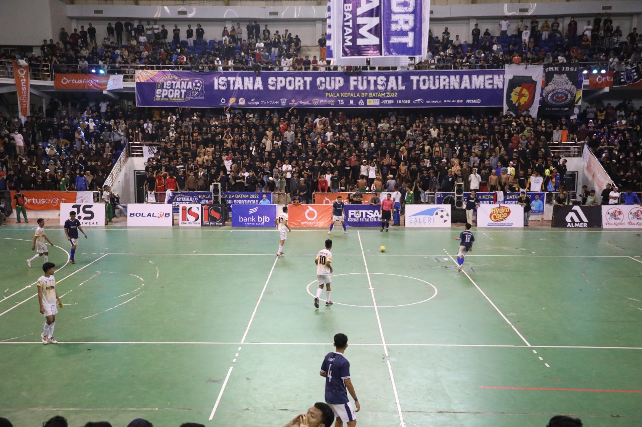 Serunya Malam Final Turnamen Futsal Piala Kepala BP Batam  