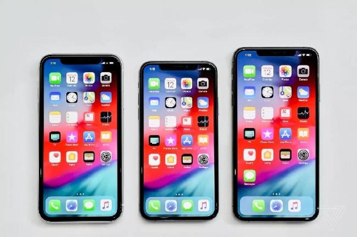 iPhone 2019 Bakal Hilangkan Layar Poni?