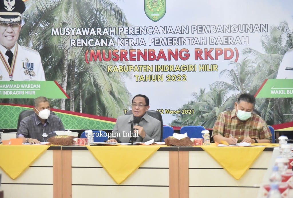 Bupati Inhil Pimpin Rapat Percepatan Perbaikan DTKS
