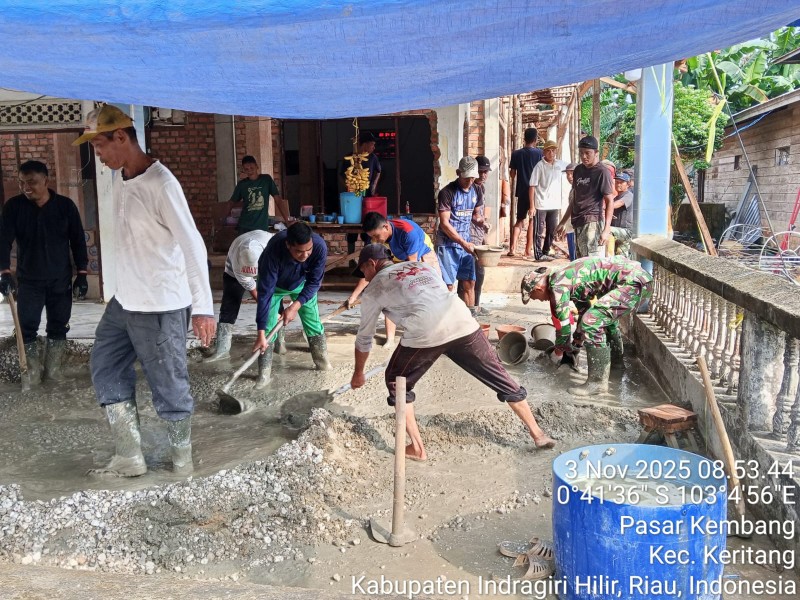 Babinsa Koramil 09/Kemuning: Goro untuk Meningkatkan Kerja Sama dan Kekompakan